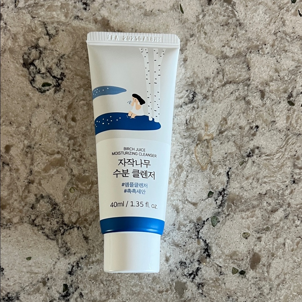 4/$14 Round Lab Birch Juice Moisturizing Cleanser, Korean Skincare, Travel sized